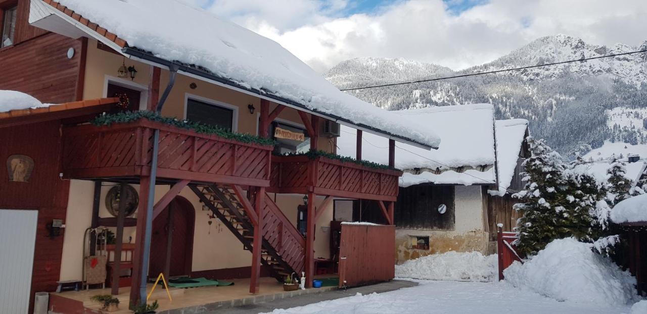 Zajcek Apartma Mojstrana Exterior photo