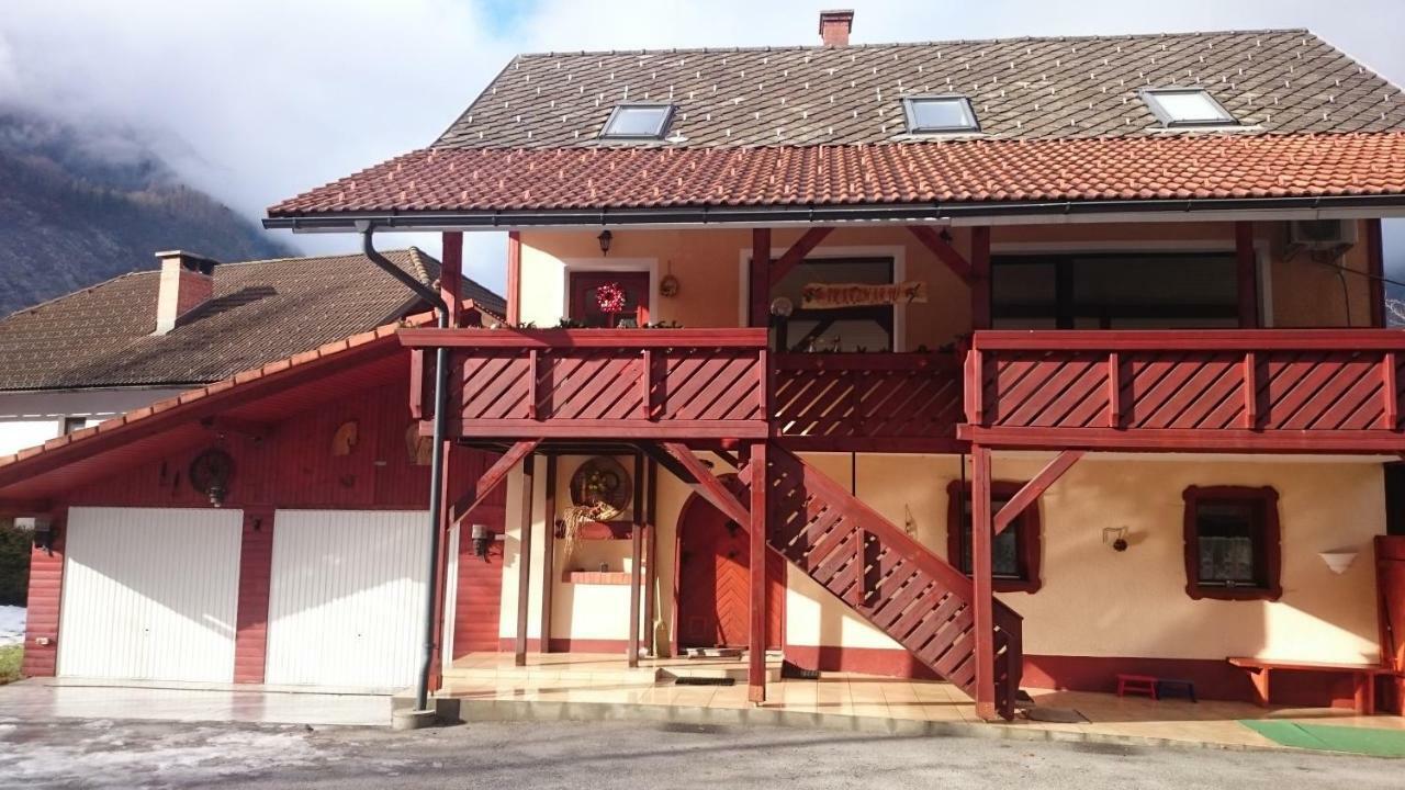 Zajcek Apartma Mojstrana Exterior photo