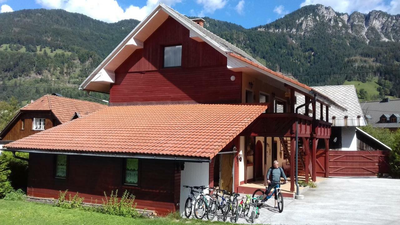 Zajcek Apartma Mojstrana Exterior photo